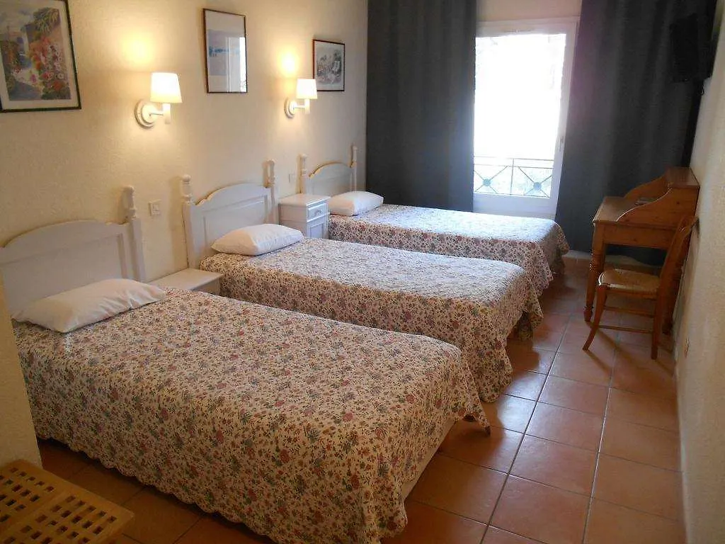 Du Forum Carpentras Ξενοδοχείο